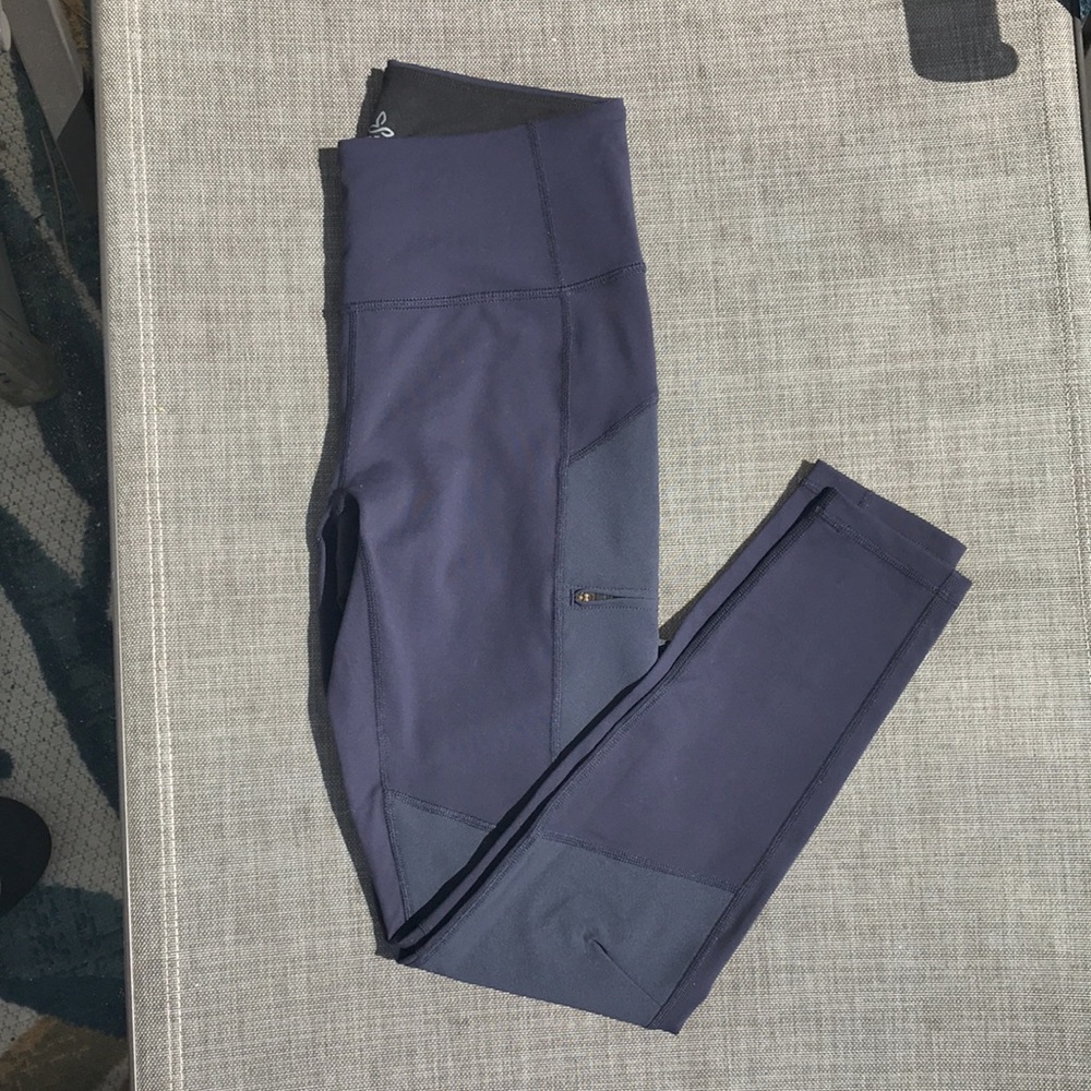NWOT Prana rockland leggings blue pockets S small